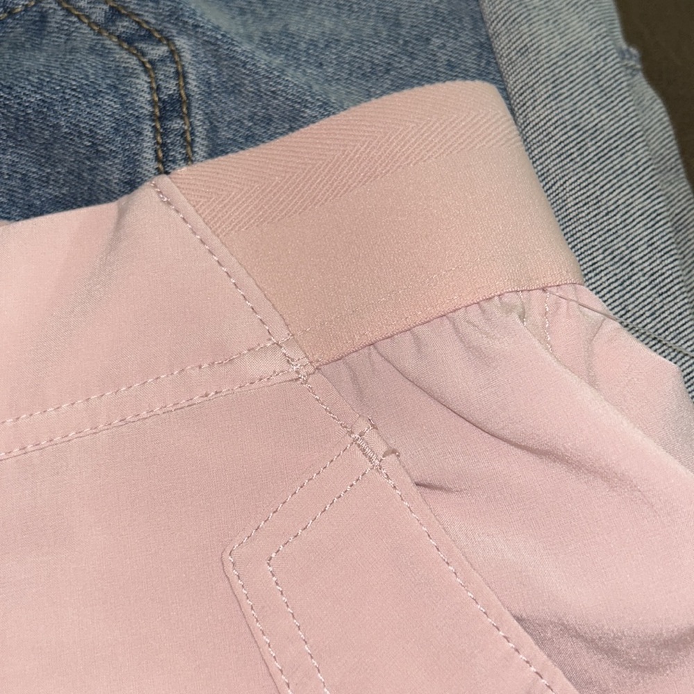 Athleta pink Vienna cargo pants - Picture 4 of 8